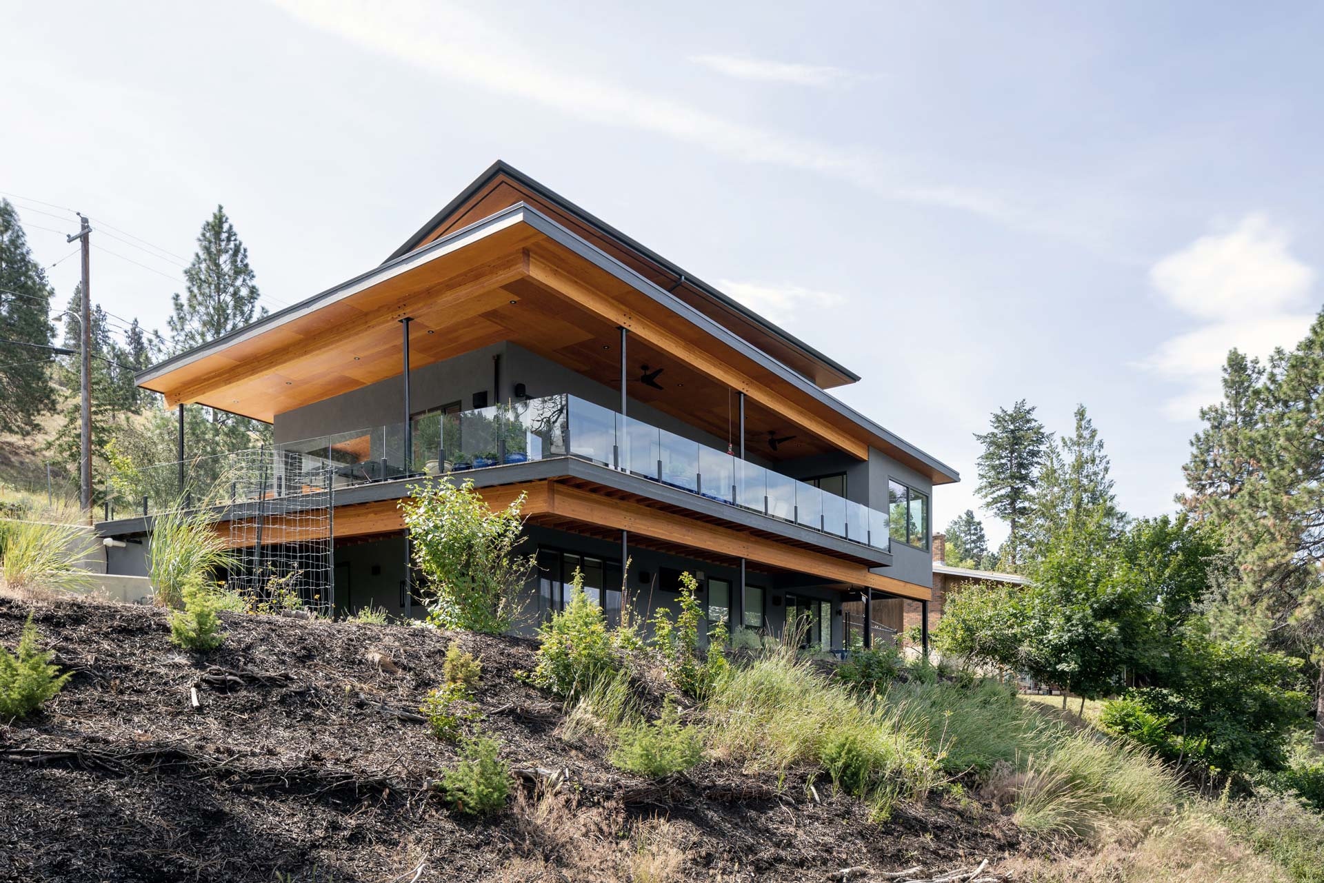 Knox Mountain Modern Home Exterior