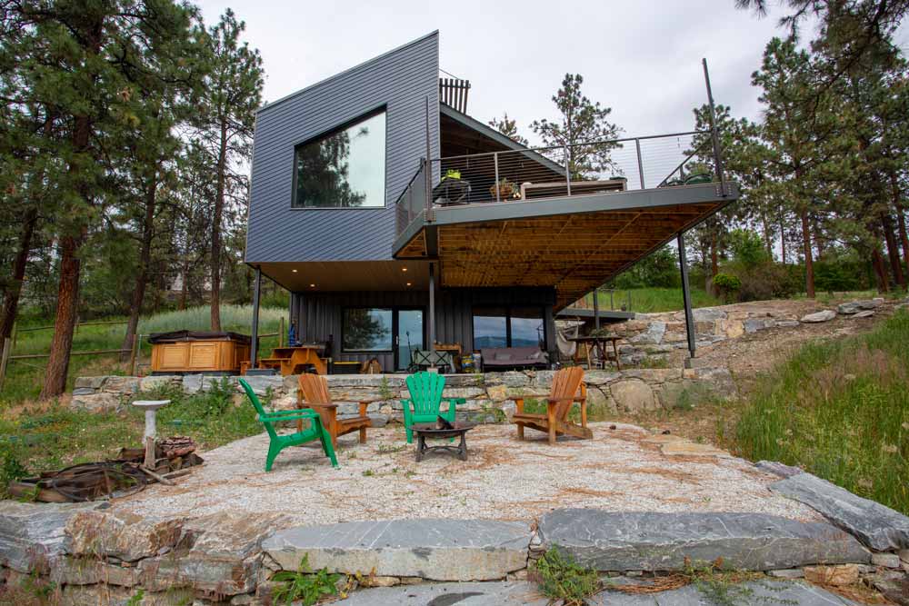 Lake Country Mountain Retreat Exterior