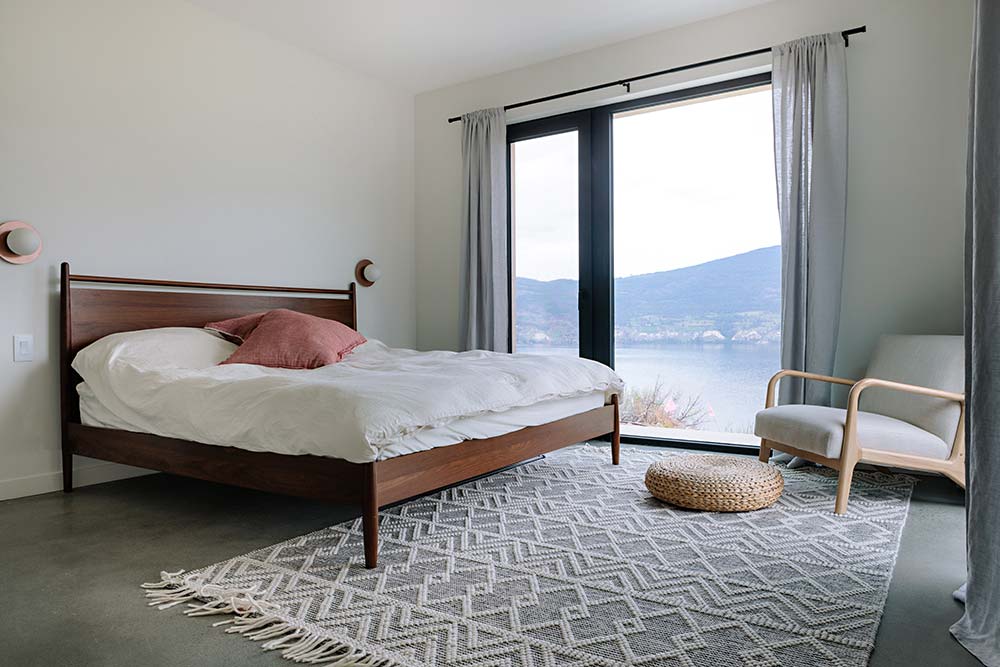 Interior View 7