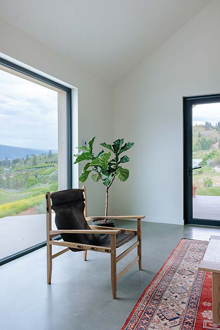 Interior View 8